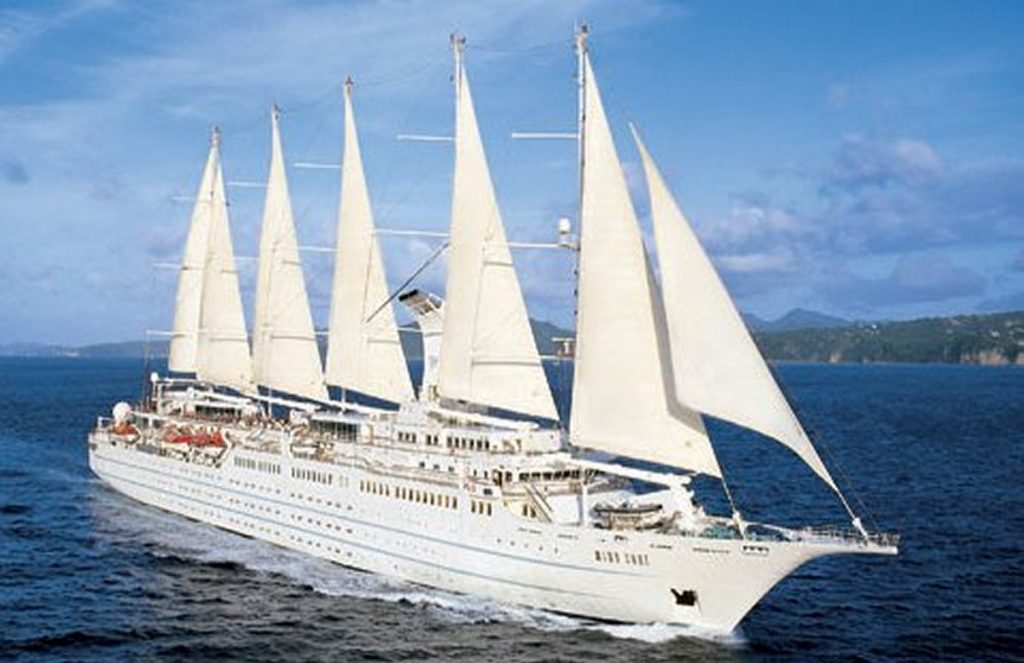 windsurf cruise ship